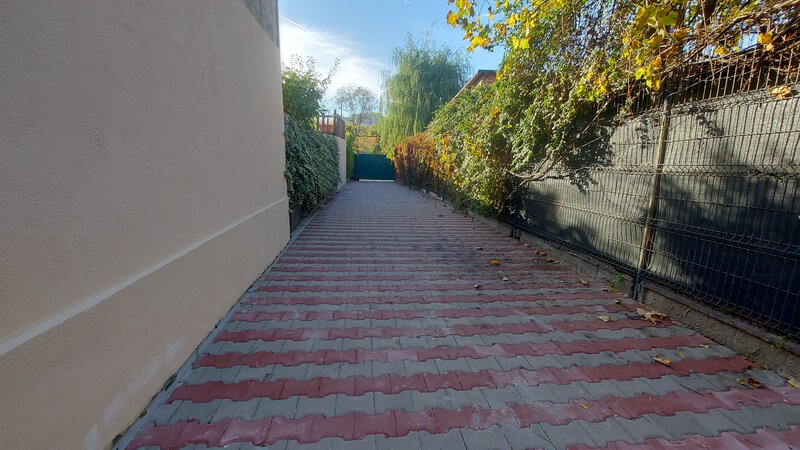 Piata Matache, Berzei,