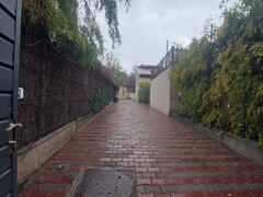 Stirbei Voda, Berzei, casa boiereasca singur curte